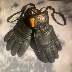 Black Leather Hestra Fall Line 5-finger gloves